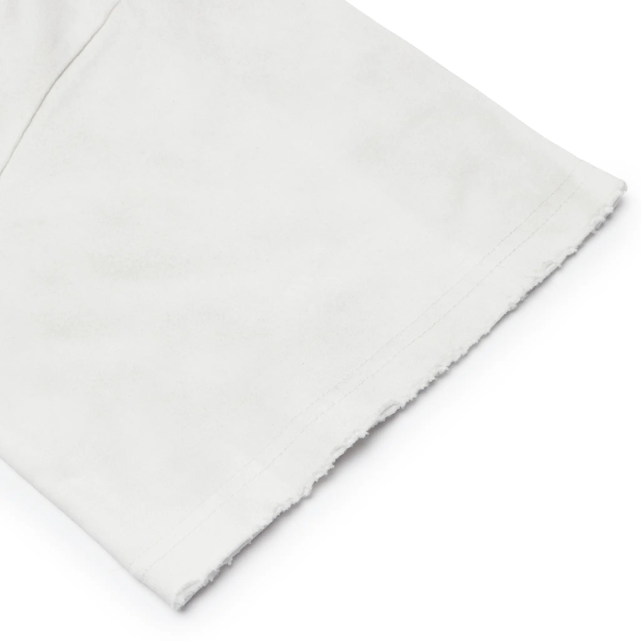 Sleeve View of Suavo London Valley Hills Dirt Washed White T-Shirt